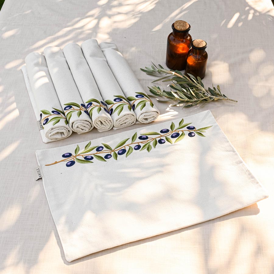 Olive Branch Placemats Set