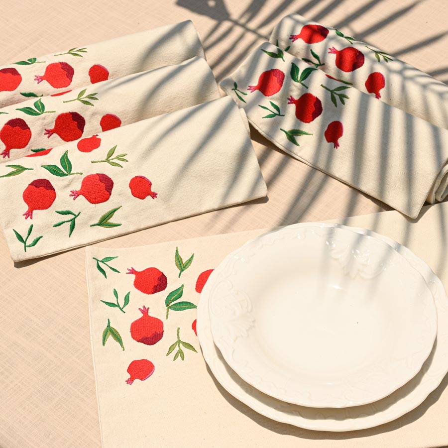 Pomegranate Placemats Set
