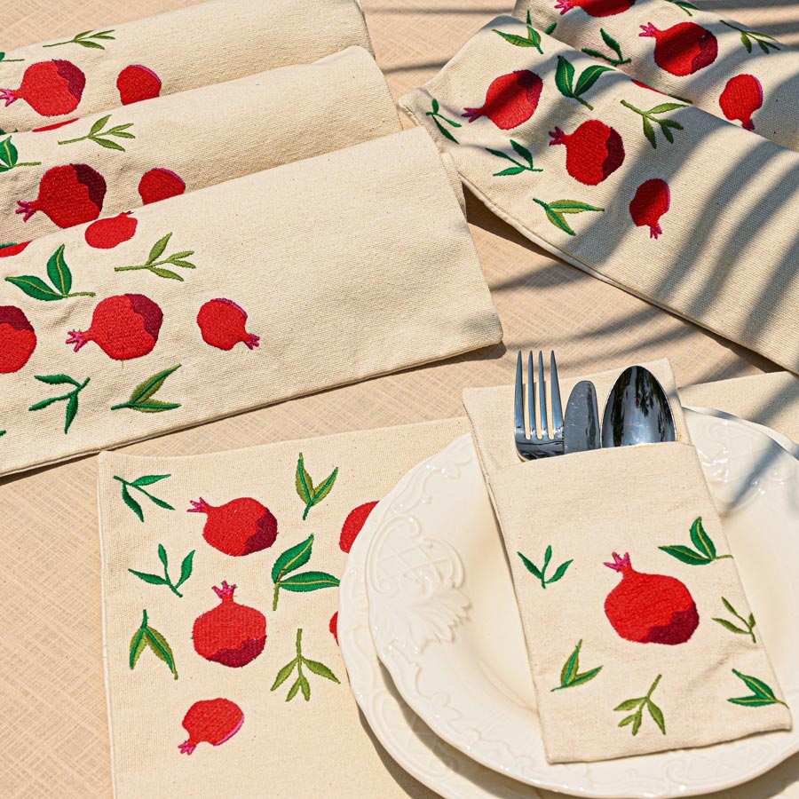 Pomegranate Cutlery Sleeves Set