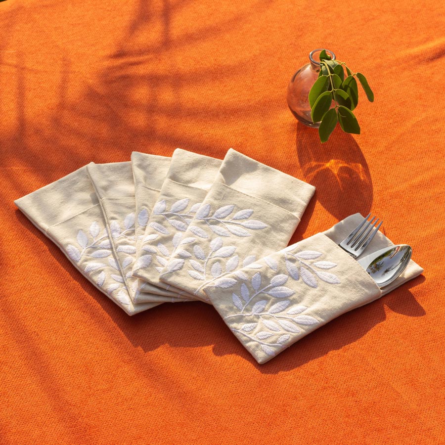 Summer Leaves Cutlery Sleeves Set