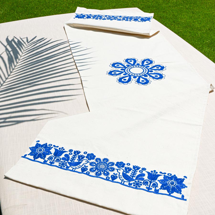 Scandi Garden Table Runner