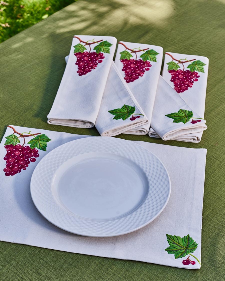 Grapevine Placematss Set