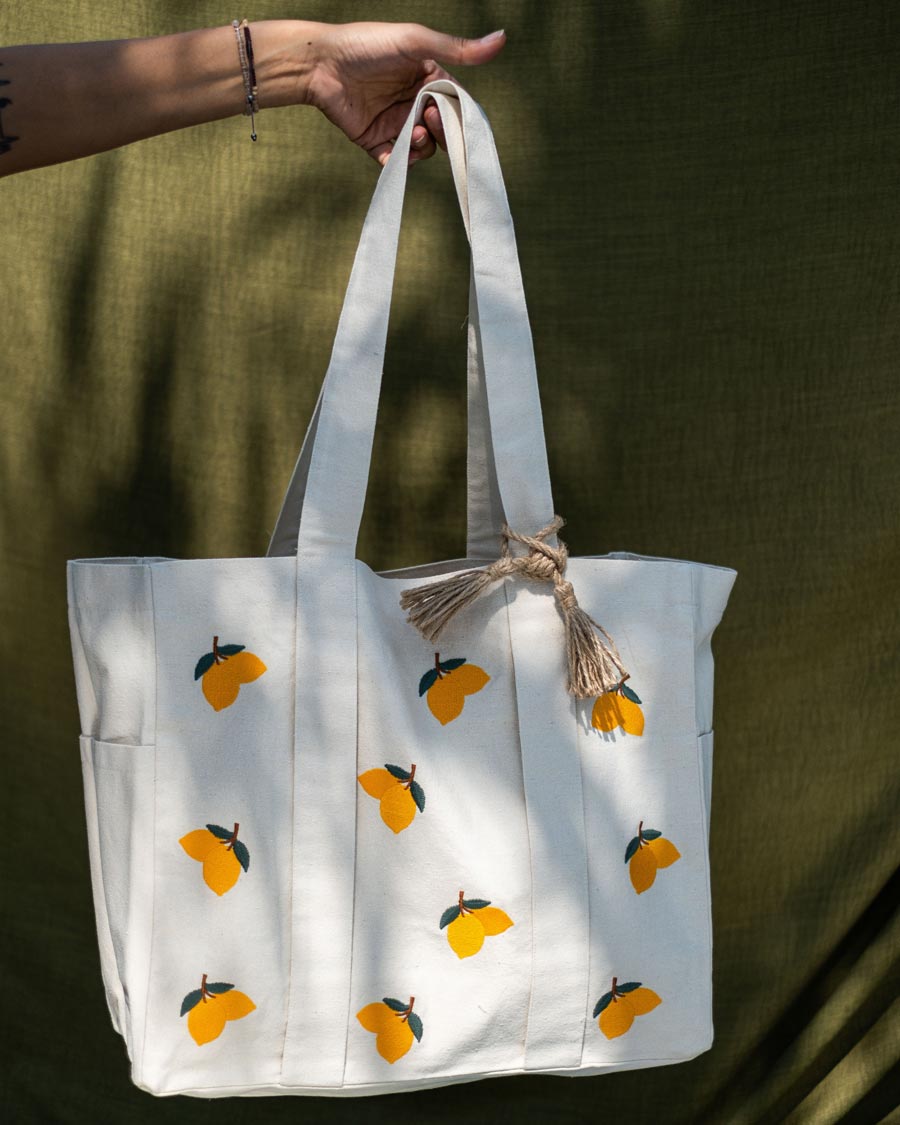 Limoncello Spacious Beach Bag