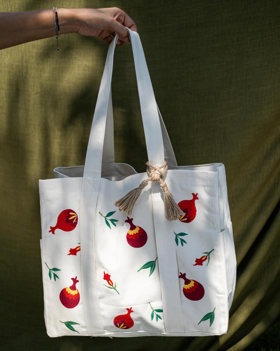 Pomegranate Breeze Beach Bag