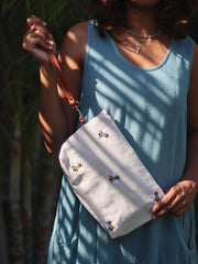 Bumblebee Pouch