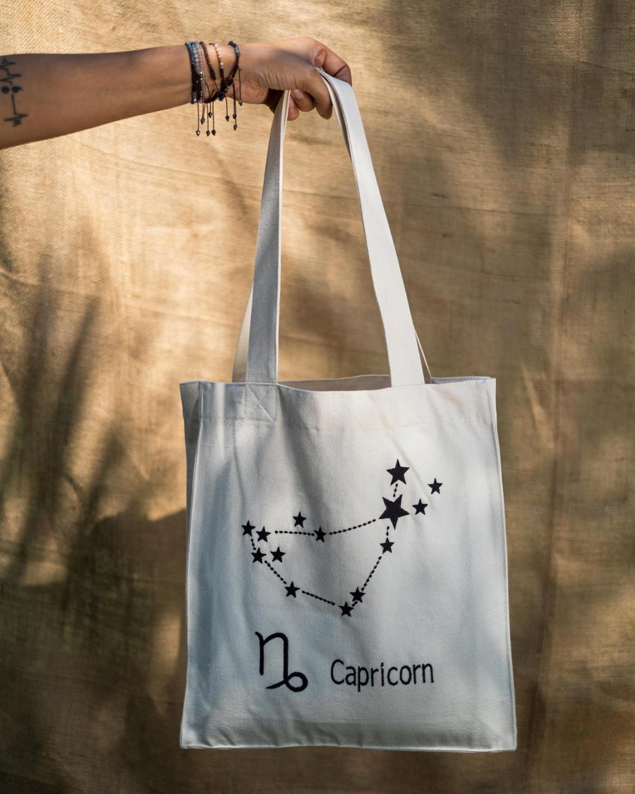 Horoscope Tote Bag Capricorn