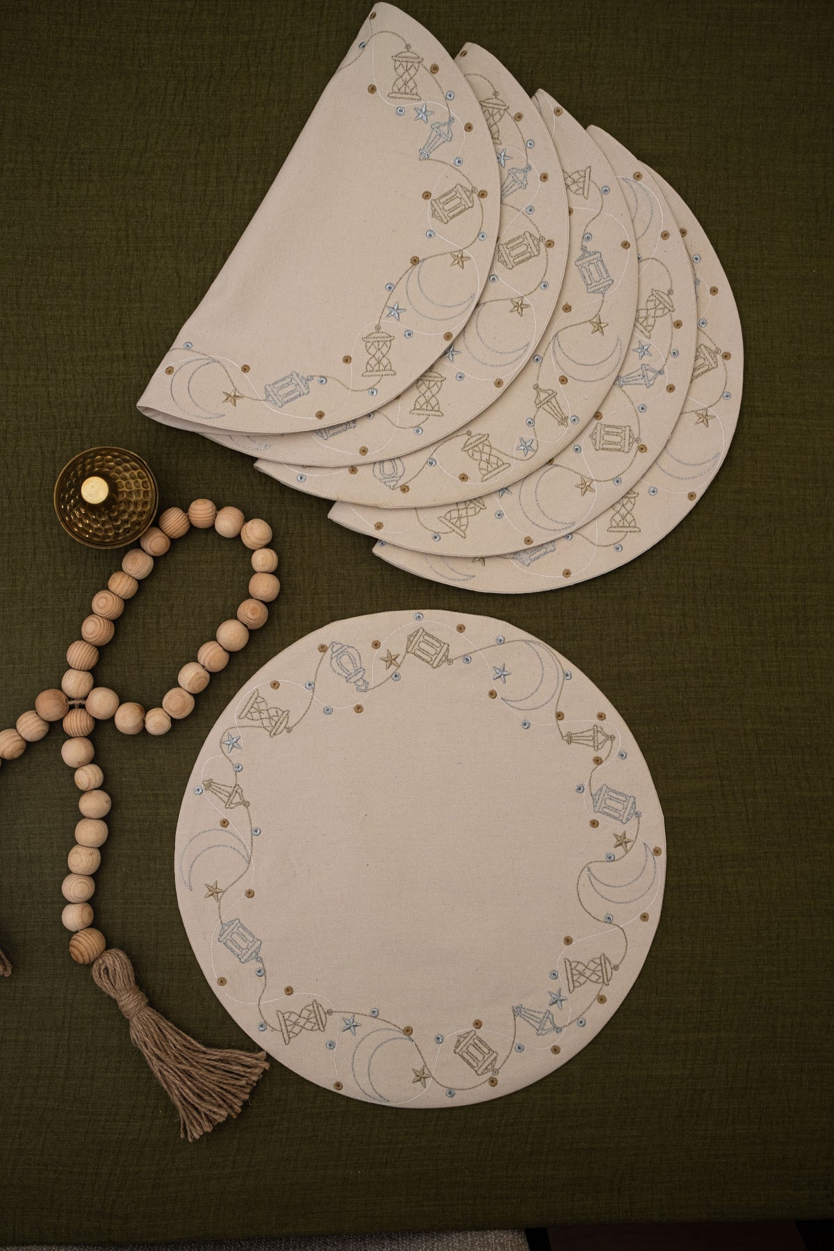 Fawanees Placemats Set