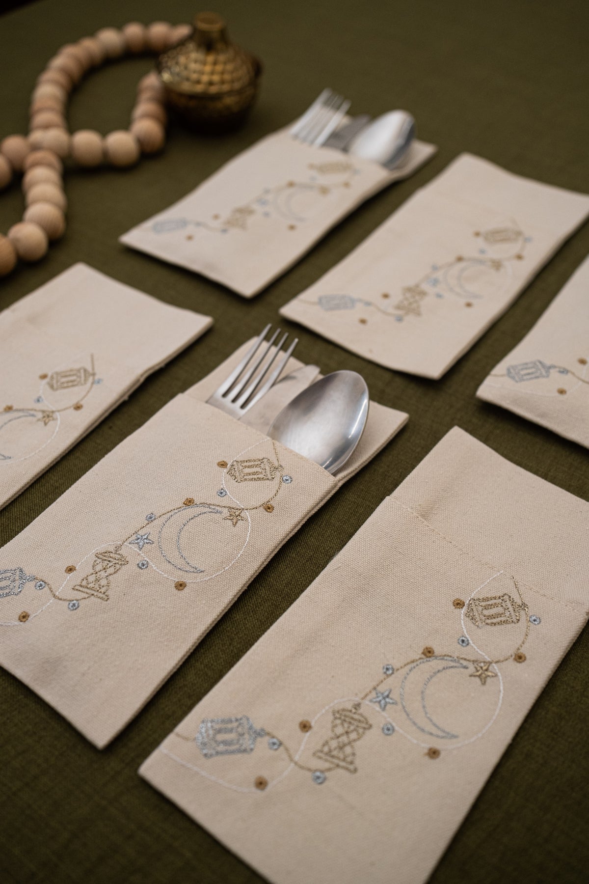 Fawanees Cutlery Sleeves Set